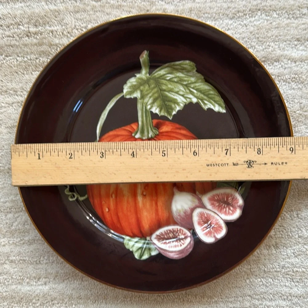 Williams Sonoma's Harvest Pumpkin Plate 9